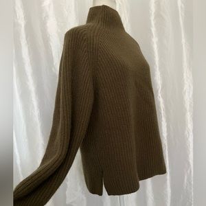 Theory Pate Wool & Cashmere Sweater